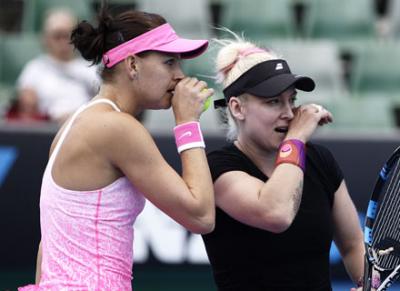 Бетани Маттек-Сэндс и Люси Шафаржова вышли в финал парного Roland-Garros-2017