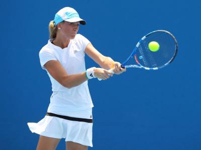 Дениза Аллертова выбивает Карлу Суарес Наварро из US Open в двух сетах Дениза Аллертова выбивает Карлу Суарес Наварро из US Open в двух сетах