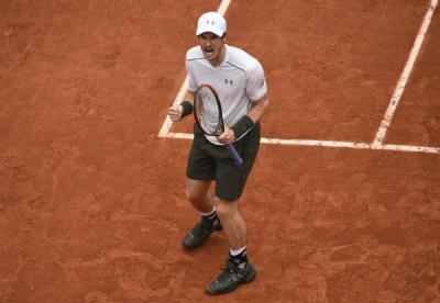 Энди Маррей выбивает Карена Хачанова в 1/8 финала Roland-Garros