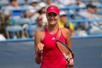 Кристина Младенович в трёх партиях переиграла Бетани Маттек-Сэндс на турнире в Гонконге