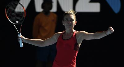 Симона Халеп переигрывает Каролину Плишкову в четвертьфинале Australian Open
