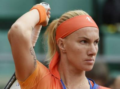 Светлана Кузнецова снялась с турнира в Праге из-за повреждения брюшного пресса