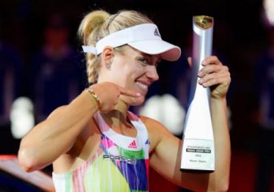 Анжелик Кербер закрепилась во главе Чемпионской гонки WTA