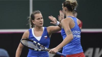 Каролина Плишкова и Барбора Стрыкова приносят Чехии девятый Кубок Федераций в истории