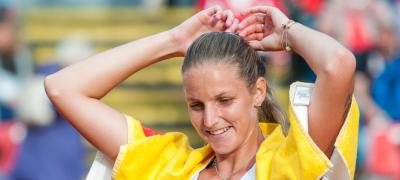 Плишкова оформила 10 эйсов и вышла в полуфинал турнира в Праге