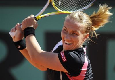 Светлана Кузнецова одолела представительницу ТОП - 10 Светлана Кузнецова одолела представительницу ТОП - 10