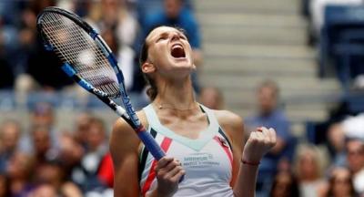 Каролина Плишкова вышла в четвертьфинал соревнований в Истбурне