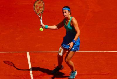 Анастасия Севастова в трёх партиях обыграла Элизу Мертенс на турнире в Мальорке