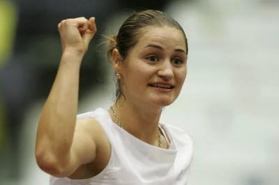 Моника Никулеску переигрывает соотечественницу Сорану Кырстя на BNP Paribas Open
