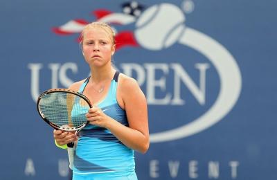 Анетт Контавейт побеждает Анастасию Павлюченкову, и выходит в третий раунд US Open 