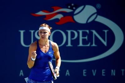 Люси Шафаржова сильнее Анетт Контавейт в первом раунде US Open