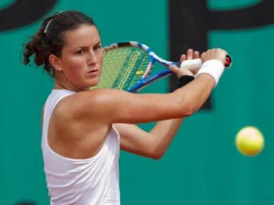 Лара Арруабаррена стала первой полуфиналисткой турнира в Бостаде 