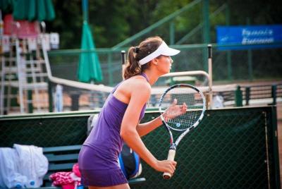 Елизавета Куличкова прошла в следующий этап турнира ITF в Лонсентроне
