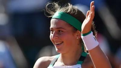Елена Остапенко обыгрывает Белинду Бенчич на кортах BNP Paribas Open 