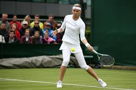 Люси Шафаржова в трёх сетах переигрывает Бетани Маттек-Сэндс на кортах Wimbledon 2016