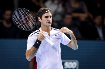 Роджер Федерер продолжает побеждать на домашнем Swiss Indoors Basel