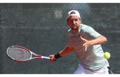 Теннис Сандгрен переигрывает Доминика Тима на кортах Australian Open