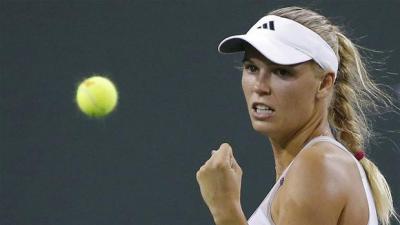 Каролин Возняцки оформила вторую победу на итоговом турнире WTA Finals 