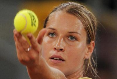 Цибулкова вышла во второй круг турнира в Сиднее