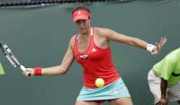 Гарбин Мугуруса - Люси Шафаржова 1 тур, BNP Paribas WTA Finals 2015, Сингапур